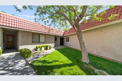 27535 Lakeview Drive #40, Helendale, CA 92342 - Photo 3