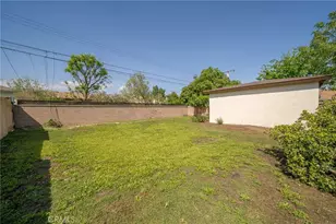 626 W Bonnie Brae Ct, Ontario, CA 91762 - Photo 33
