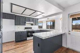 736 E Ave J6, Lancaster, CA 93535 - Photo 23