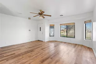 736 E Ave J6, Lancaster, CA 93535 - Photo 13