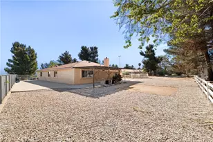 9554 Sunrise Ct, Phelan, CA 92371 - Photo 43