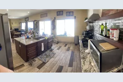 13526 Coolwater, Victorville, CA 92392 - Photo 11