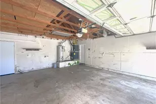 4328 Whitney Dr, San Bernardino, CA 92407 - Photo 17