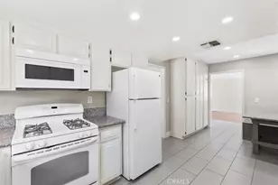 12860 Golf Course, Victorville, CA 92395 - Photo 13