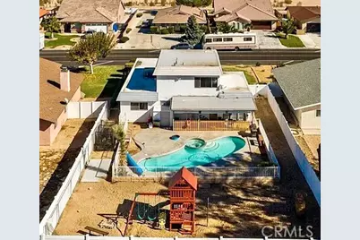 13160 Riverview, Victorville, CA 92395 - Photo 9