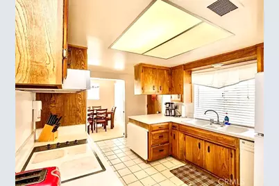 13160 Riverview, Victorville, CA 92395 - Photo 5