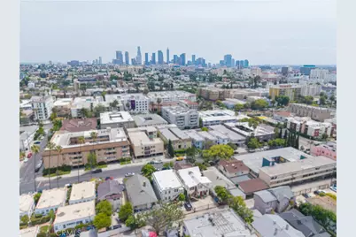 221 S Reno, Los Angeles, CA 90057 - Photo 29