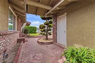 2554 W Chanticleer, Anaheim, CA 92804 - Photo 35