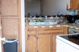 9010 Newport, Fontana, CA 92335 - Photo 15