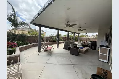 16575 Pegasus Bay, Fontana, CA 92336 - Photo 5