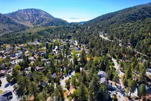 2285 Lausanne Dr, Wrightwood, CA 92397 - Photo 23