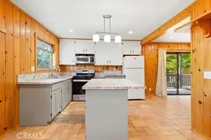 2285 Lausanne Dr, Wrightwood, CA 92397 - Photo 7