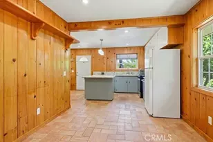 2285 Lausanne Dr, Wrightwood, CA 92397 - Photo 11