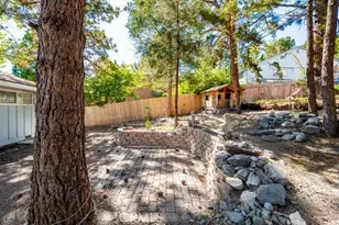 2285 Lausanne Dr, Wrightwood, CA 92397 - Photo 21