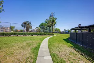 1814 N Vineyard Ave, Ontario, CA 91764 - Photo 23