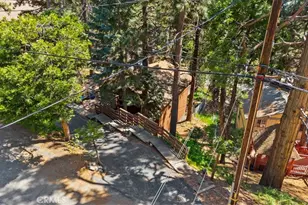 31347 Circle View Dr, Running Springs, CA 92382 - Photo 35