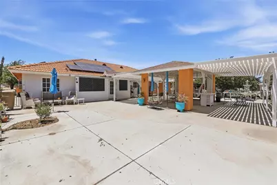 8585 Hickory, Hesperia, CA 92345 - Photo 23