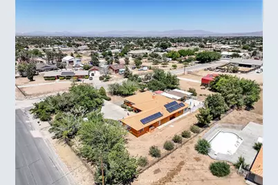 8585 Hickory, Hesperia, CA 92345 - Photo 43