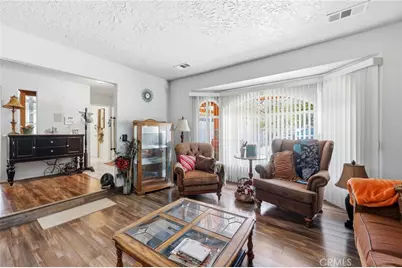 8585 Hickory, Hesperia, CA 92345 - Photo 9