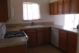 20863 W West Lake, California City, CA 93505 - Photo 5