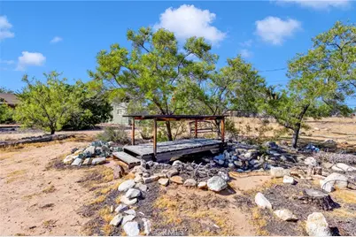 14420 Iroquois Road, Apple Valley, CA 92307 - Photo 37