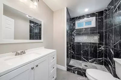 1401 W 9th #61, Pomona, CA 91766 - Photo 15