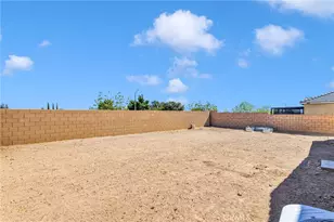 12576 Wycliff, Victorville, CA 92392 - Photo 25