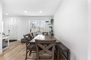 27425 Gentlebrook Ct, Murrieta, CA 92562 - Photo 9