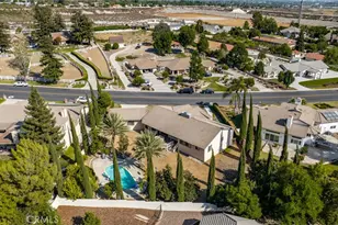 2421 Cliff Rd, Upland, CA 91784 - Photo 41