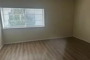 2864 Sunset Pl, Los Angeles, CA 90005 - Photo 11