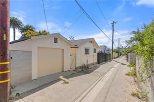 2455 Glencoe Ave, Venice, CA 90291 - Photo 31