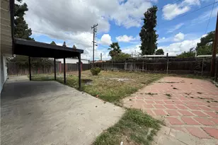 461 E Harrison Ave, Pomona, CA 91767 - Photo 23