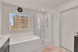 16729 Petrus Ln, Fontana, CA 92336 - Photo 19