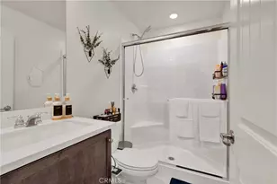 16729 Petrus Ln, Fontana, CA 92336 - Photo 13