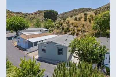 30000 Hasley Canyon Road #90, Castaic, CA 91384 - Photo 27