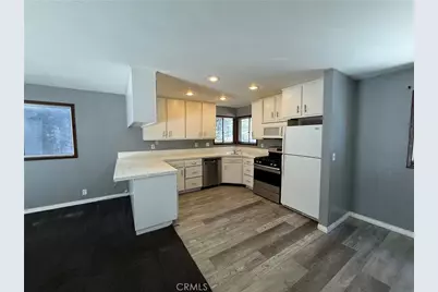 333 La Casita Dr, Twin Peaks, CA 92391 - Photo 5