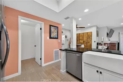 8180 Manitoba Street #4-136, Playa del Rey, CA 90293 - Photo 9