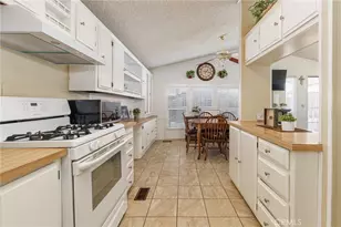 2598 Ayala Dr, Rialto, CA 92377 - Photo 13