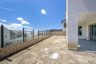 21204 Currant Ct, Chatsworth, CA 91311 - Photo 65