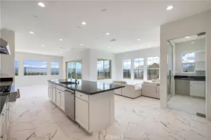 21204 Currant Ct, Chatsworth, CA 91311 - Photo 17