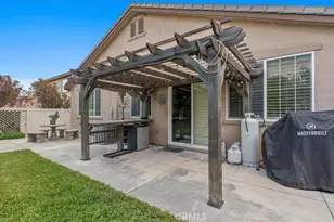 4033 Quartzite, San Bernardino, CA 92407 - Photo 23