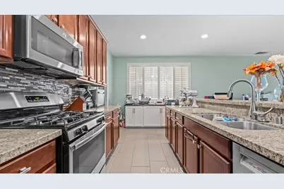 4033 Quartzite, San Bernardino, CA 92407 - Photo 9