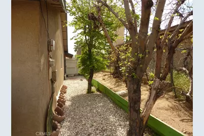 13766 Burning Tree Drive, Victorville, CA 92395 - Photo 31