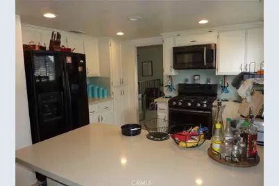 13766 Burning Tree Drive, Victorville, CA 92395 - Photo 15