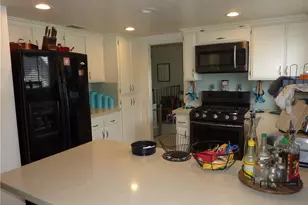 13766 Burning Tree Dr, Victorville, CA 92395 - Photo 15