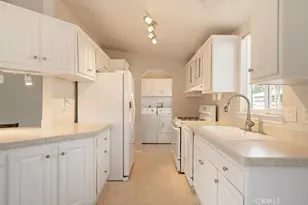 840 E Foothill, Azusa, CA 91702 - Photo 19