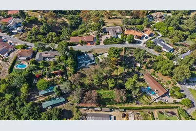 2600 Ardsheal, La Habra Heights, CA 90631 - Photo 29