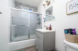 124 N Vista Bonita Ave, Glendora, CA 91741 - Photo 23