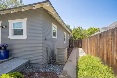 124 N Vista Bonita Avenue, Glendora, CA 91741 - Photo 25