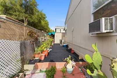 8389 Baker, Rancho Cucamonga, CA 91730 - Photo 19